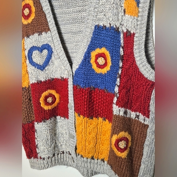Vintage 90's Two Twenty Ramie Blend Crochet Knit Cottagecore Sweater Vest, Large - Picture 2 of 4